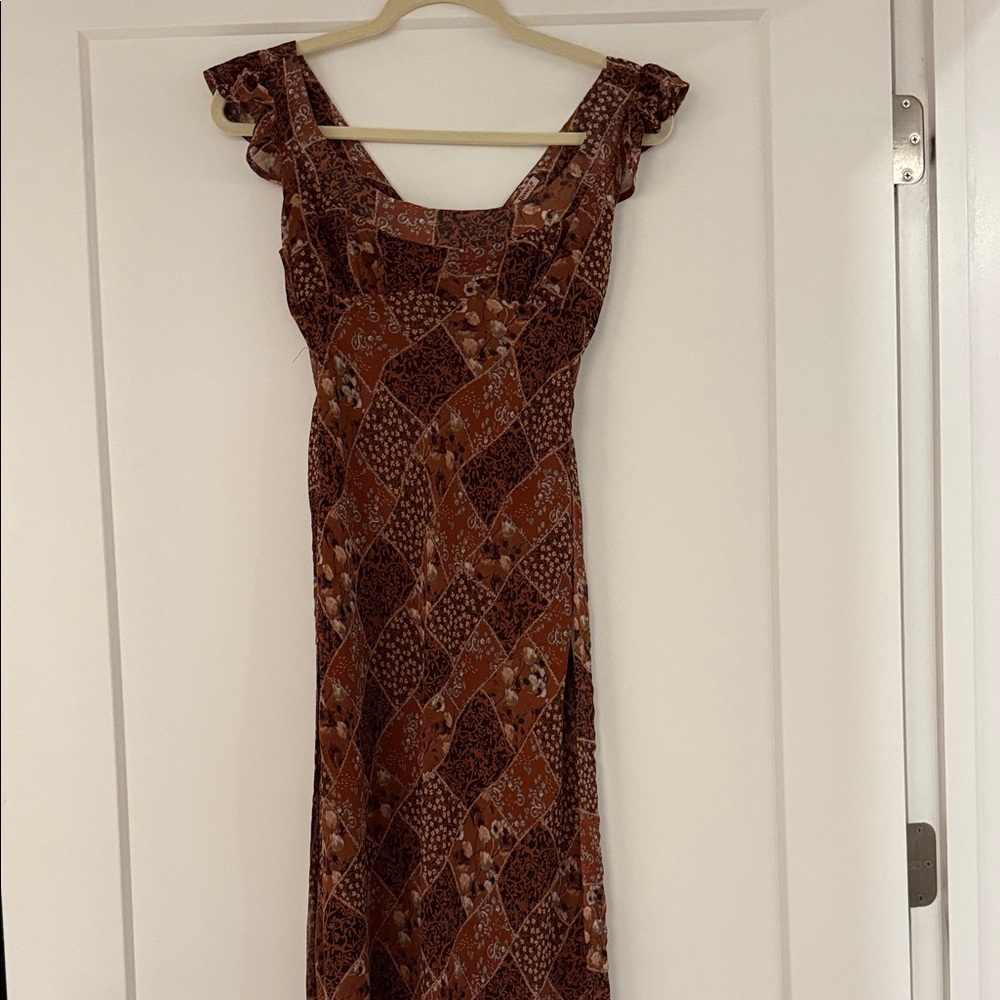 Chic Brown Patterned Maxi Dress - image 1